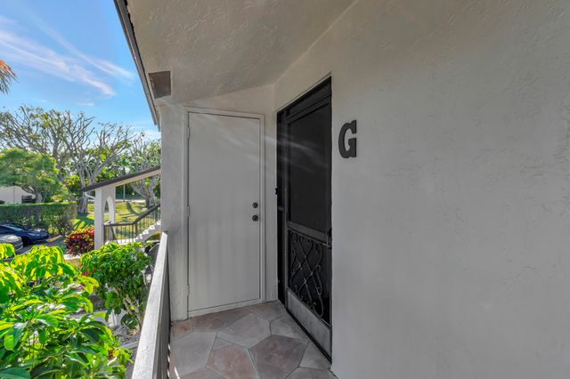 5943 ARECA PALM Court G, Delray Beach, FL 33484