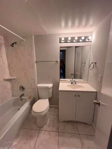 1500 N Congress Avenue A201, West Palm Beach, FL 33401