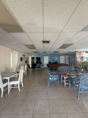 3225 NE 21st Avenue 7, Lighthouse Point, FL 33064