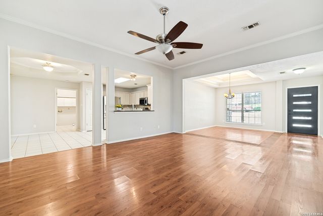 4330 Knollbluff, San Antonio, TX 78247