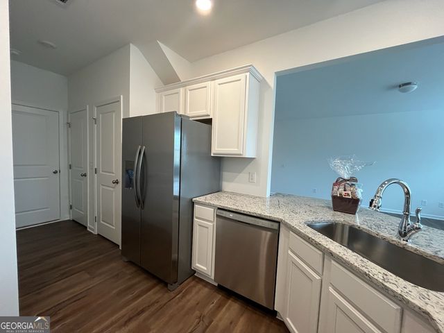 64 Sepia Oak Drive, Newnan, GA 30263