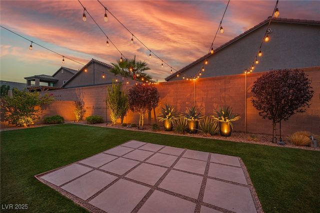 3912 Grazing Gazelle Avenue, North Las Vegas, NV 89084