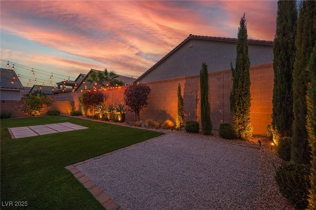 3912 Grazing Gazelle Avenue, North Las Vegas, NV 89084