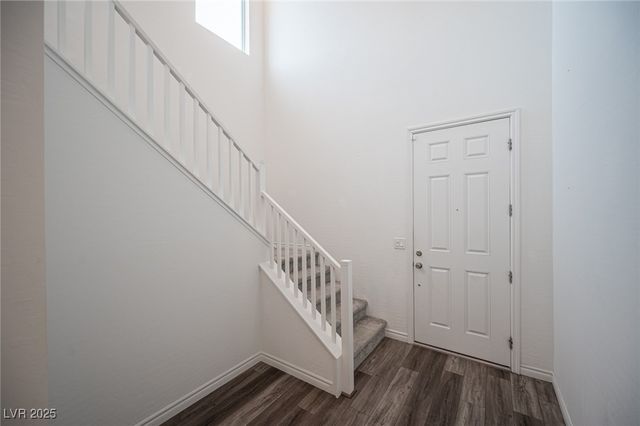 3912 Grazing Gazelle Avenue, North Las Vegas, NV 89084