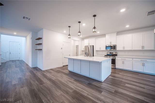 3912 Grazing Gazelle Avenue, North Las Vegas, NV 89084