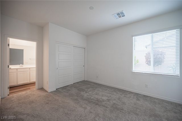 3912 Grazing Gazelle Avenue, North Las Vegas, NV 89084