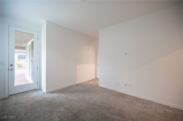 3912 Grazing Gazelle Avenue, North Las Vegas, NV 89084