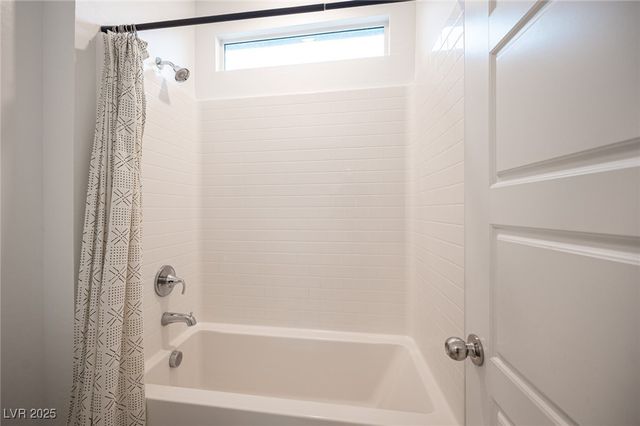 3912 Grazing Gazelle Avenue, North Las Vegas, NV 89084