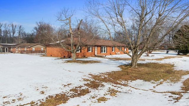 215 E Colony Acres Drive, Brazil, IN 47834