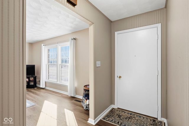 215 E Colony Acres Drive, Brazil, IN 47834