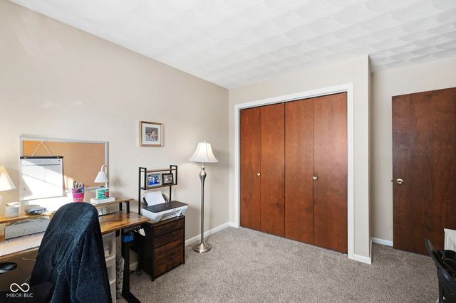 215 E Colony Acres Drive, Brazil, IN 47834