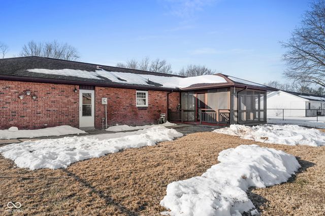 215 E Colony Acres Drive, Brazil, IN 47834