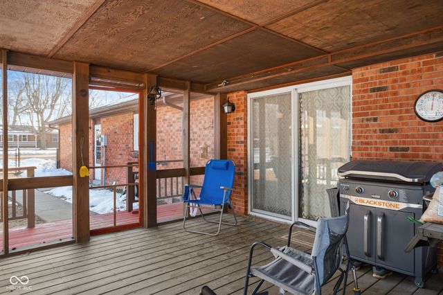 215 E Colony Acres Drive, Brazil, IN 47834