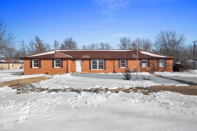 215 E Colony Acres Drive, Brazil, IN 47834