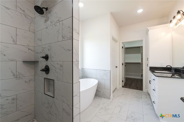 190 Cedar Bluff Loop, Gatesville, TX 76528