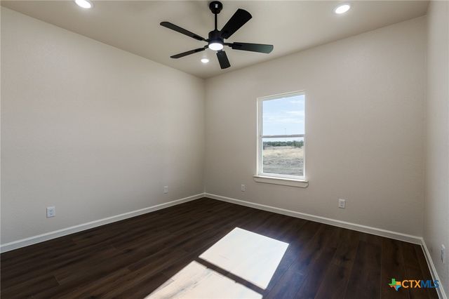 190 Cedar Bluff Loop, Gatesville, TX 76528