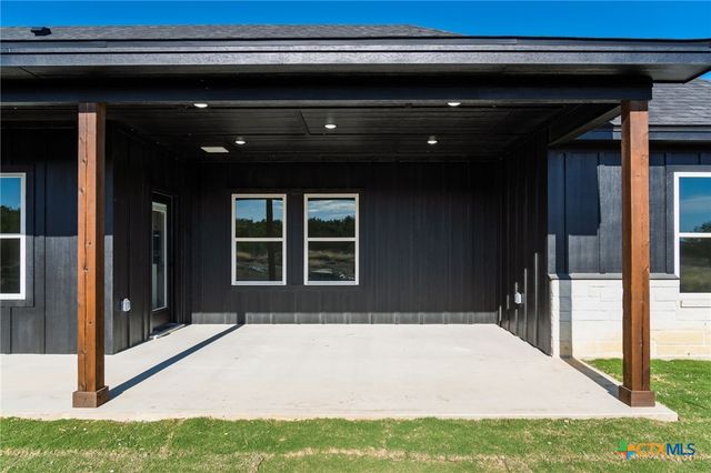 190 Cedar Bluff Loop, Gatesville, TX 76528