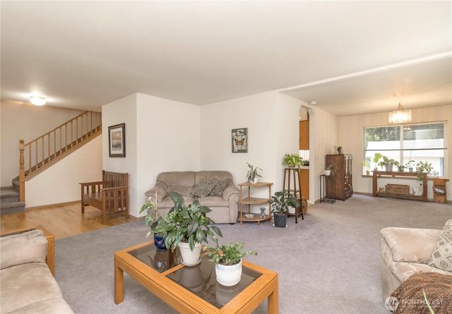 19405 88th Avenue E, Spanaway, WA 98387