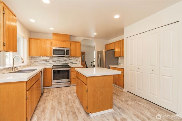 19405 88th Avenue E, Spanaway, WA 98387
