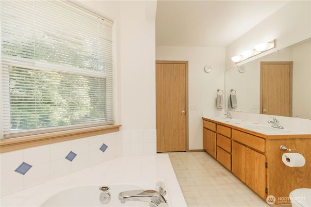 19405 88th Avenue E, Spanaway, WA 98387
