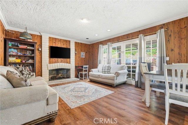 19122 Weston, Tarzana (los Angeles), CA 91356