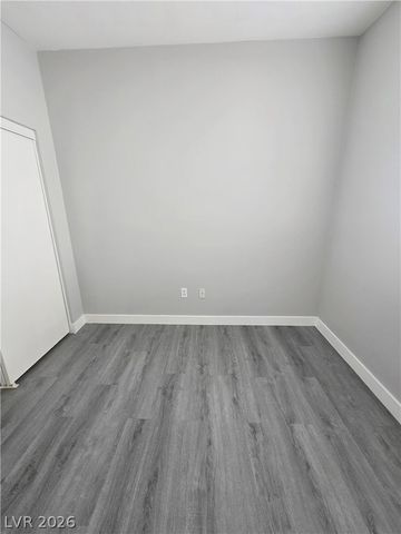 9245 ADAMSHURST Avenue, Las Vegas, NV 89148