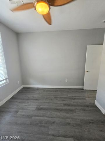 9245 ADAMSHURST Avenue, Las Vegas, NV 89148