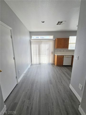 9245 ADAMSHURST Avenue, Las Vegas, NV 89148