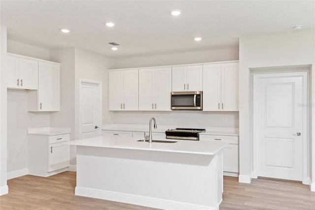 6225 SW 97TH STREET, Ocala, FL 34476