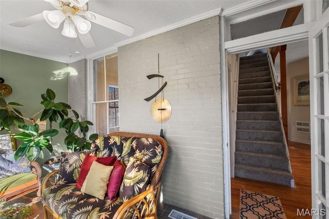 7200 Lanham Avenue, St Louis, MO 63143