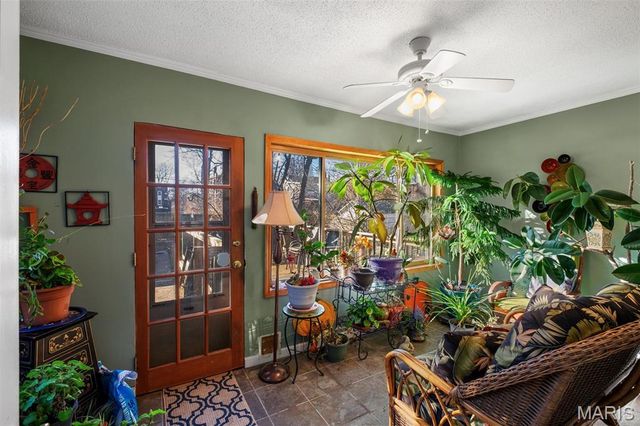 7200 Lanham Avenue, St Louis, MO 63143