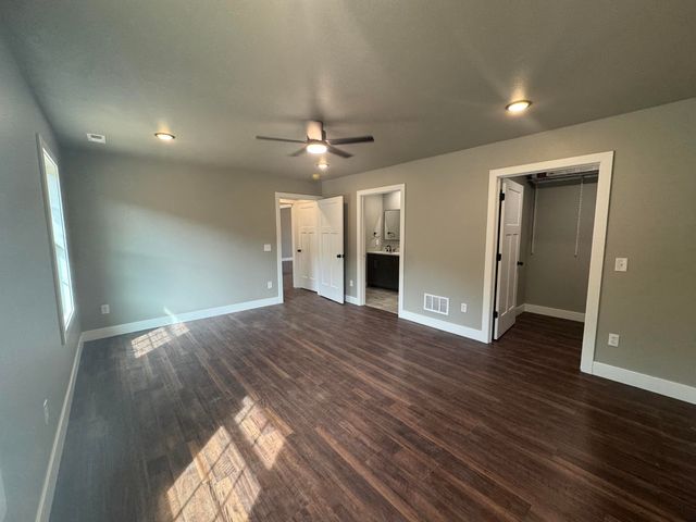 1618 Ridgemont Avenue, Monett, MO 65708