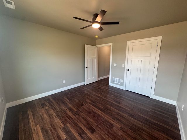 1618 Ridgemont Avenue, Monett, MO 65708