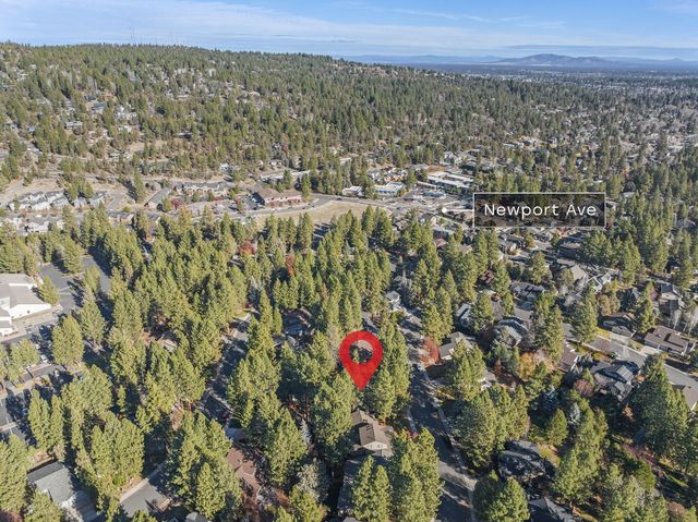 1872 NW Hill Point Drive, Bend, OR 97703