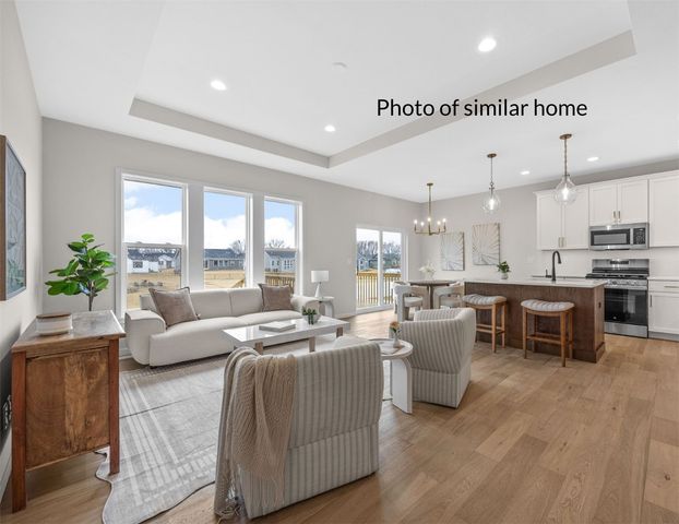 6925 Rock Wood Drive SW, Cedar Rapids, IA 52404