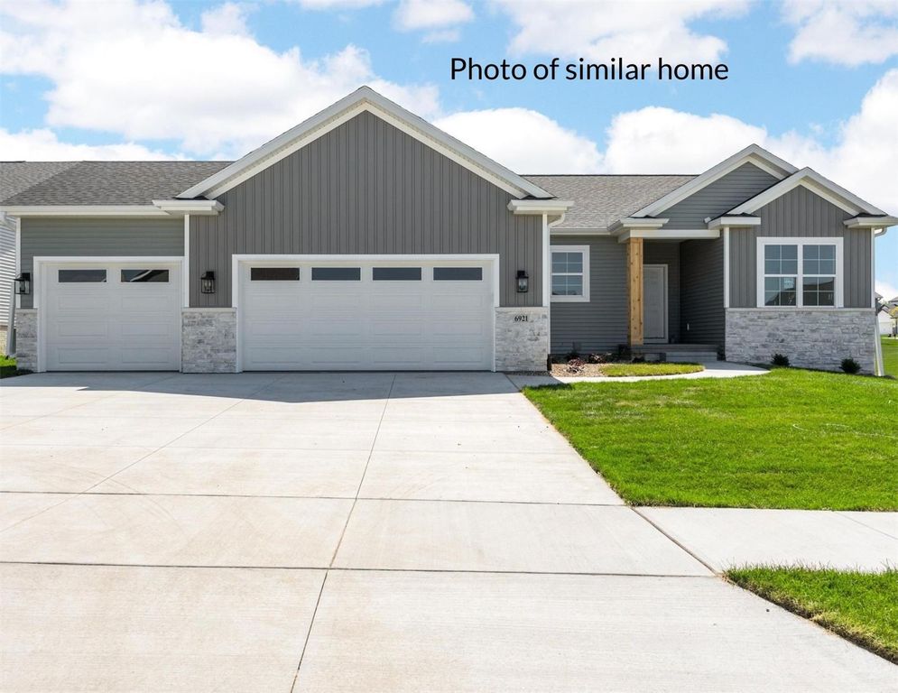 6925 Rock Wood Drive SW, Cedar Rapids, IA 52404