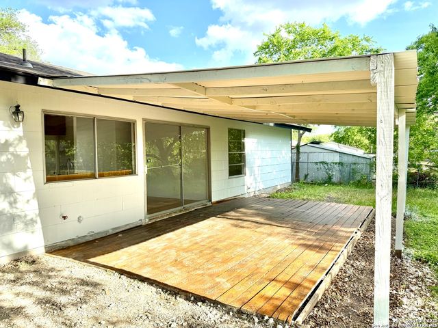 4723 Castle Rose, San Antonio, TX 78218