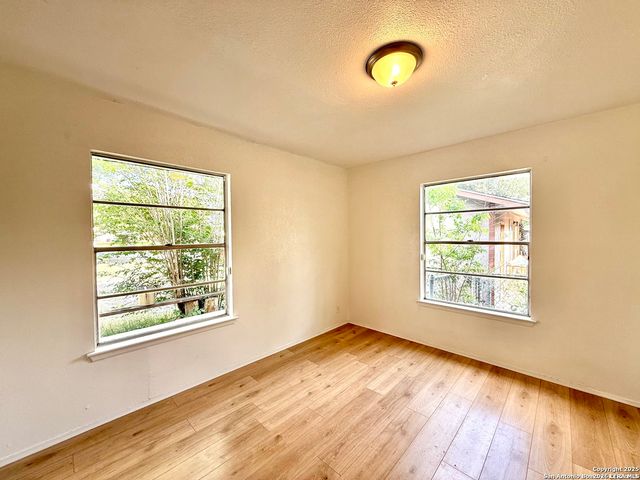 4723 Castle Rose, San Antonio, TX 78218