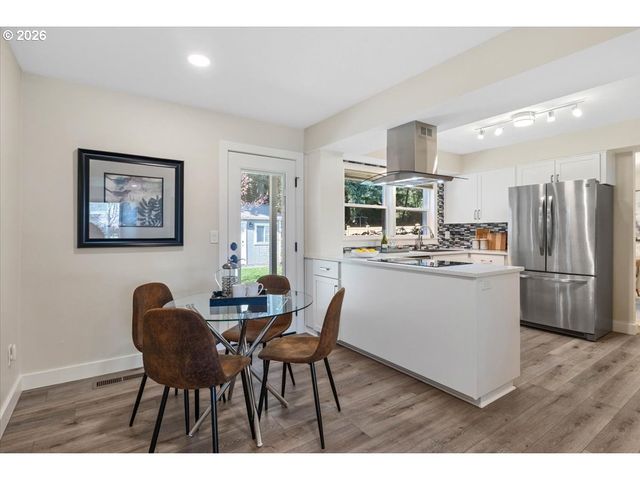 8685 Sw WILSON Ln, Wilsonville, OR 97070