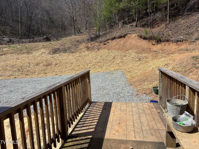 202 Greer Branch Road, Laurel Bloomery, TN 37680