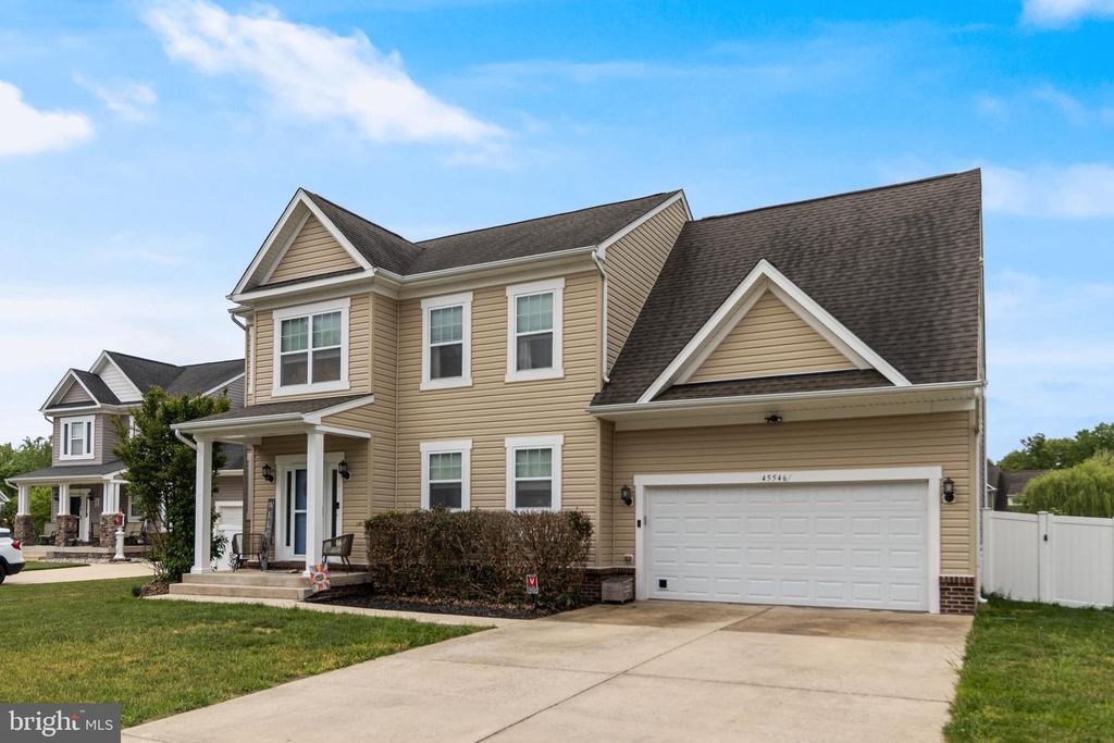 Image 36 of property listing at 45546 BETHSON ST, California, MD 20619