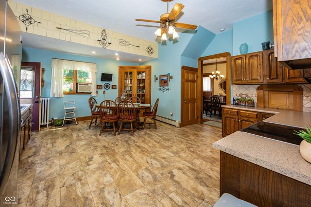 116 W Main Street, Knightstown, IN 46148