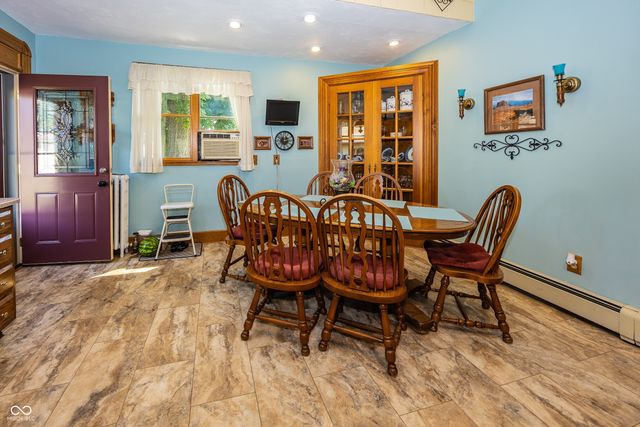 116 W Main Street, Knightstown, IN 46148