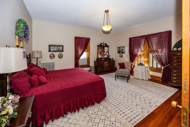 116 W Main Street, Knightstown, IN 46148