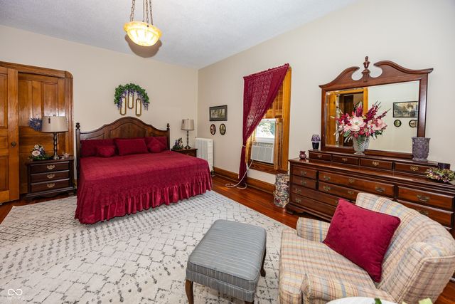 116 W Main Street, Knightstown, IN 46148