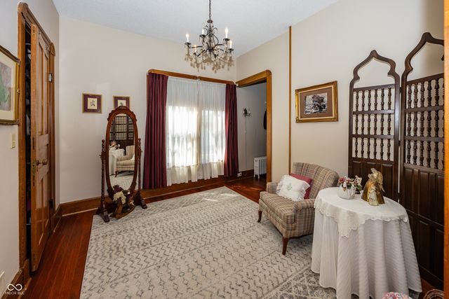 116 W Main Street, Knightstown, IN 46148