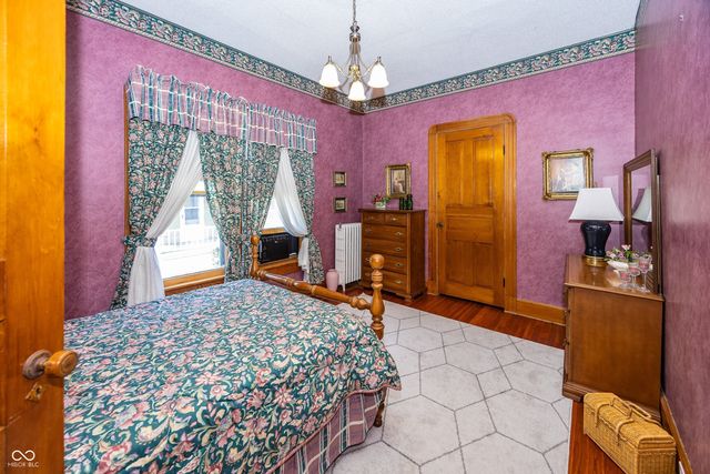 116 W Main Street, Knightstown, IN 46148