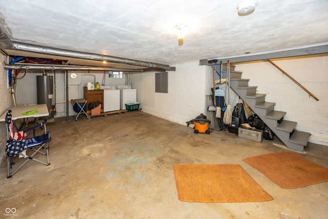 116 W Main Street, Knightstown, IN 46148