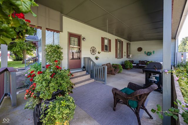 116 W Main Street, Knightstown, IN 46148