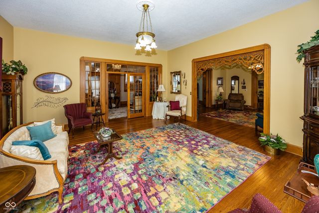 116 W Main Street, Knightstown, IN 46148